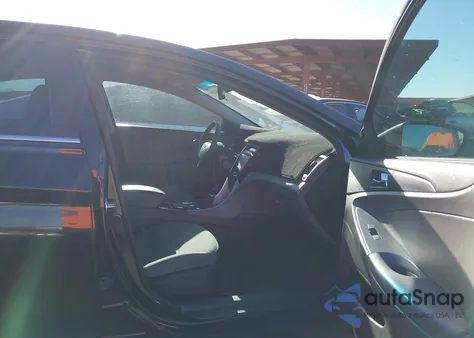 2013 Hyundai Sonata Gls z USA, uszkodzony, nr VIN 5NPEB4AC2DH534075